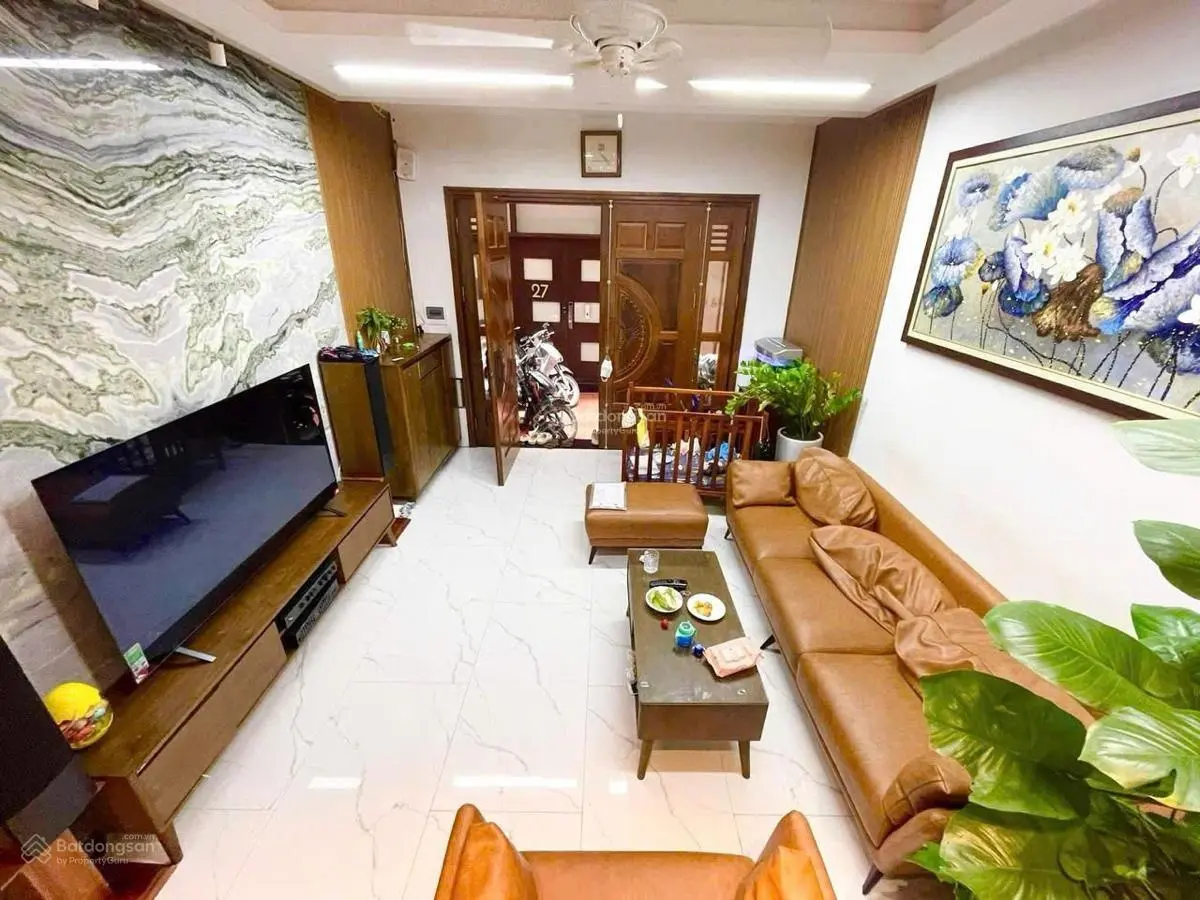 Phải thật nhanh! Lô góc Võ Chí Công, nhà đẹp ở luôn, ngõ 3 gác, 60m ôtô đỗ, ở ngay, 42m2*5T
