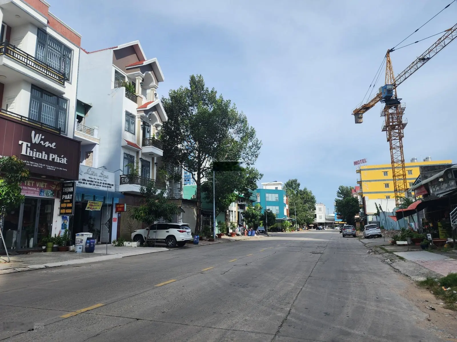 Bán nhà SHR, trục chính KĐT TMDV Sóng Thần, kế Vincom 550, Dĩ An, chỉ hơn 4 tỷ