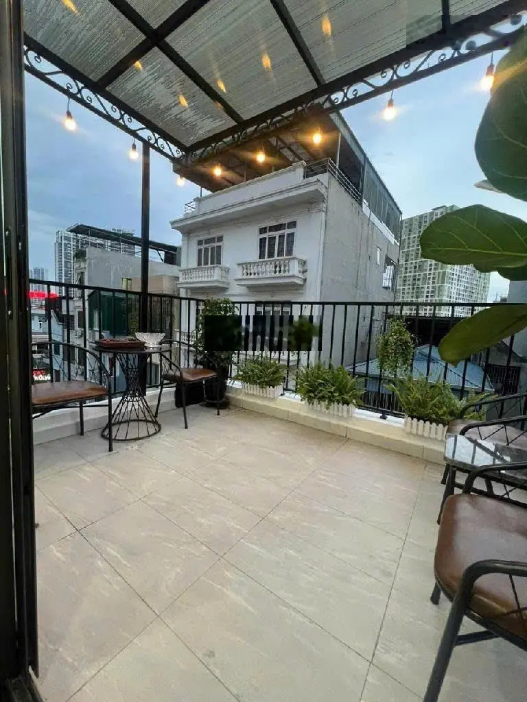 Siêu đẹp-Bán nhà Dương Nội 55m2, 5 tầng thang máy, ô tô qua cửa, cách 1 nhà ra mặt phố. Giá 9.8 tỷ