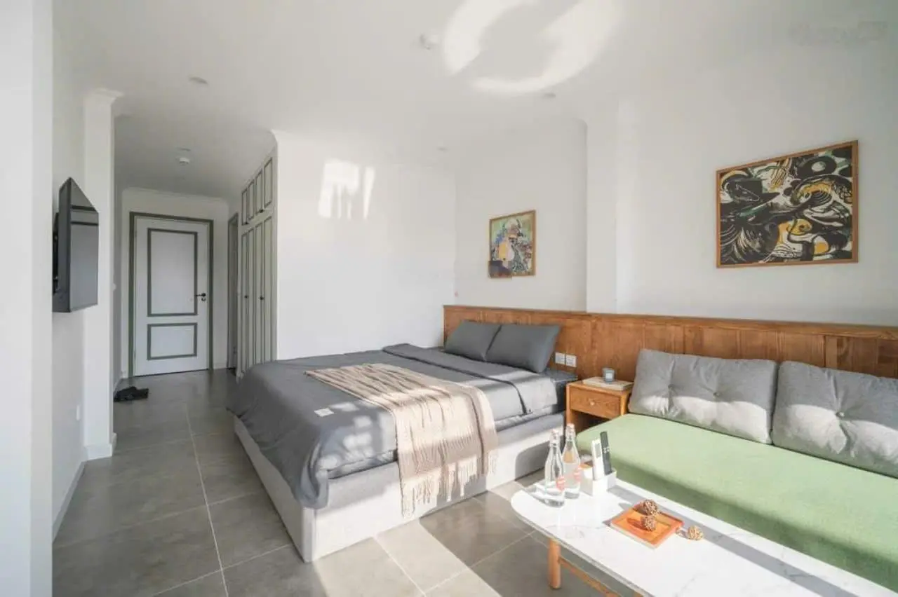 Homestay 7 tầng thang máy - có bể bơi - khu phân lô - 10 căn hộ studio full nội thất - GPXD, PCCC