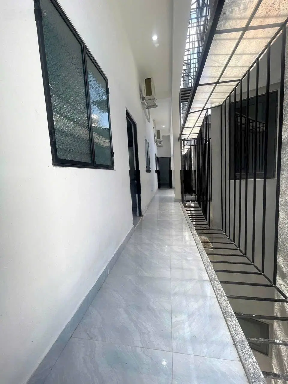 Bán nhà 3 tầng có 17 phòng Trọ Mới Xây Hoàng Diệu | 17 phòng | Dòng Tiền 50tr/tháng | Giá 5,x tỷ