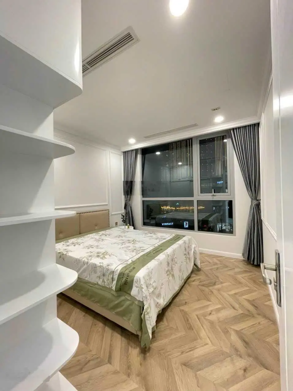 Bán căn hộ 8x Rainbow (Ngọc Đông Dương) 83m2 - 3PN, 2WC giá 2.2 tỷ full nội thất. LH: 0903 318 ***