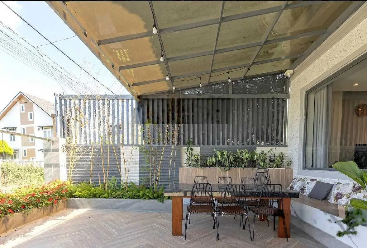 Villa hiện đại view rừng thông An Sơn 218m2 ngang 8m 2 tầng đã hoàn công đang có HĐ thuê 30tr/tháng