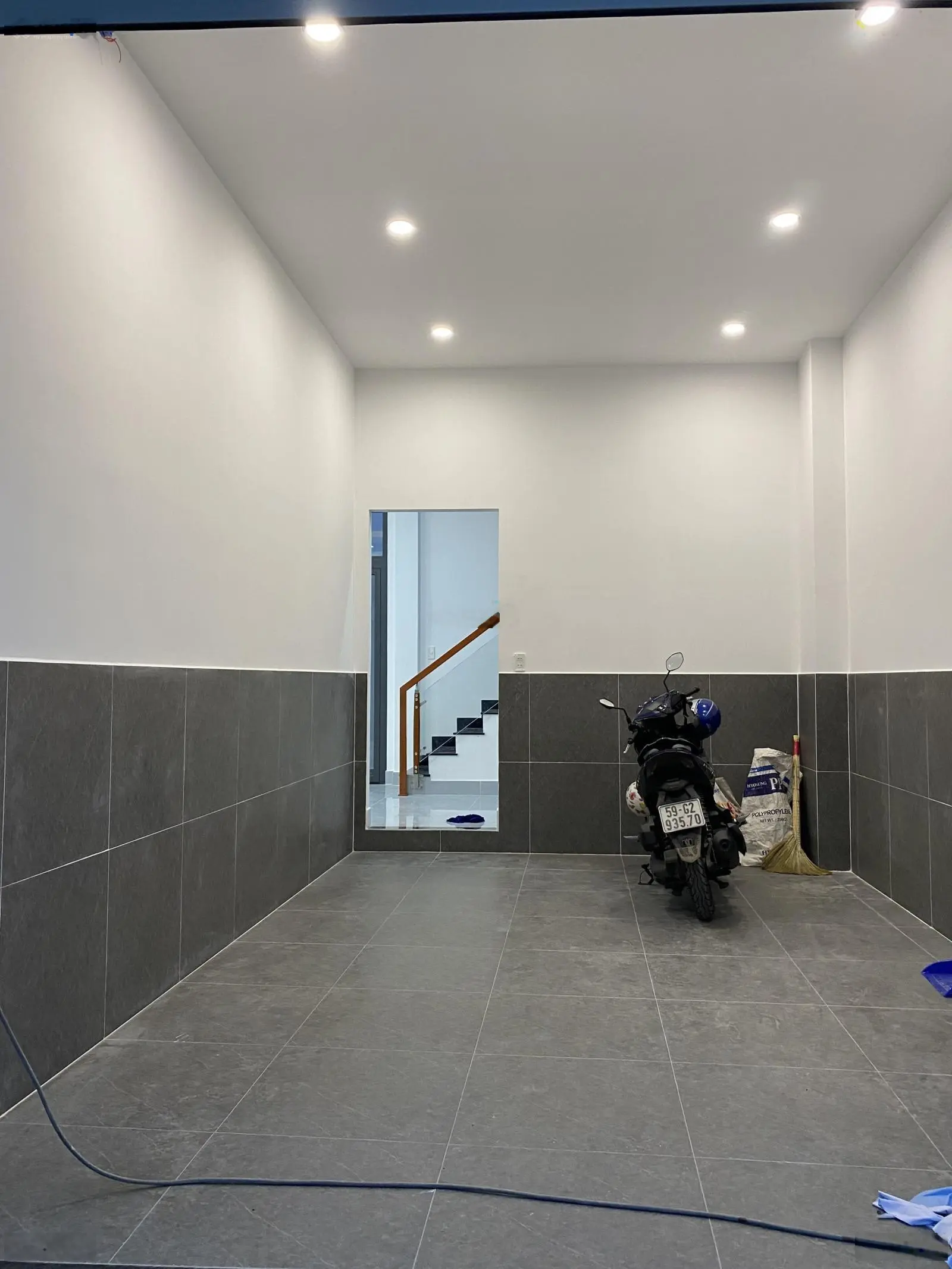 Bán nhà 1trệt 1lầu hoàn công đầy đủ xã Tân Phú Trung, Củ Chi SHR đầy đủ nội thất.