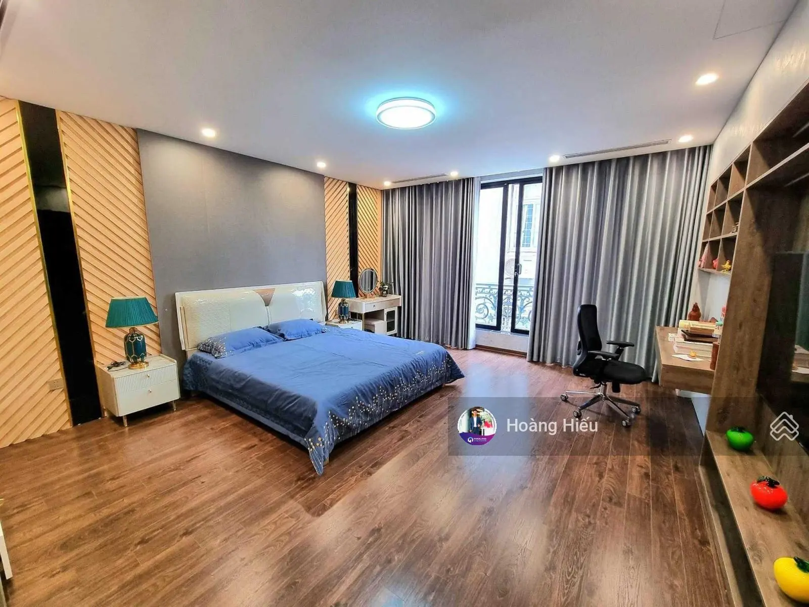Cực hiếm, nhà mới Cầu Giấy, sát phố, phố kinh doanh, ngõ 3,5m, tặng nội thất mới xịn 46m2