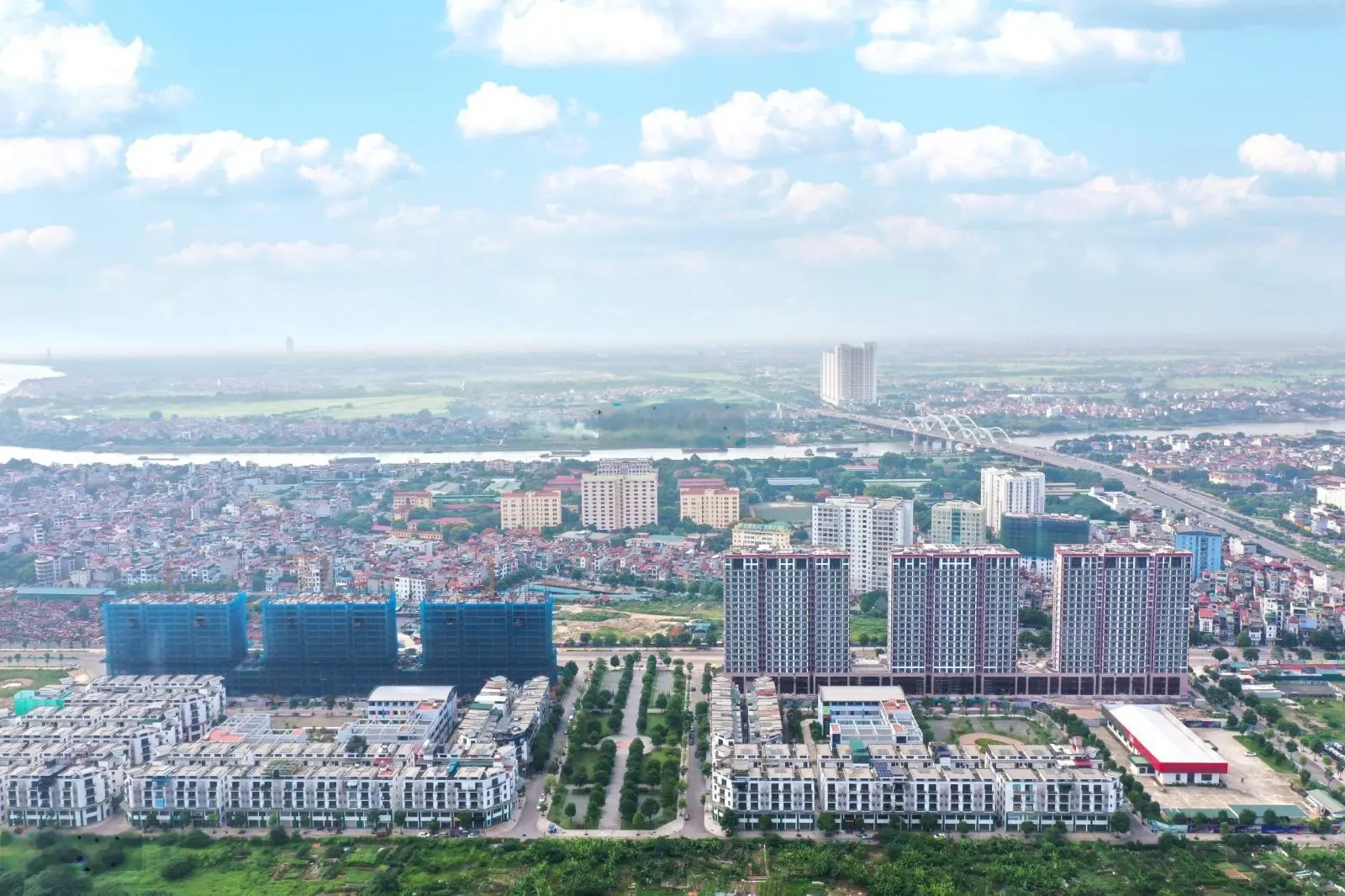 Cập nhật quỹ căn 89.5m2 (2PN + 2VS) - Giá 4.9x tỷ rẻ nhất tháng 9 - Tầng trung tại Khai Sơn City