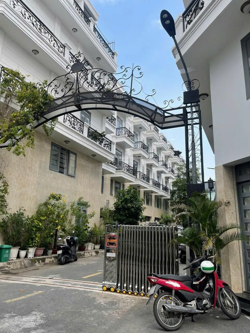 BÁN NHÀ THẠNH XUÂN QUẬN 12 KHU ĐỒNG BỘ CAO CẤP CÓ BẢO VỆ