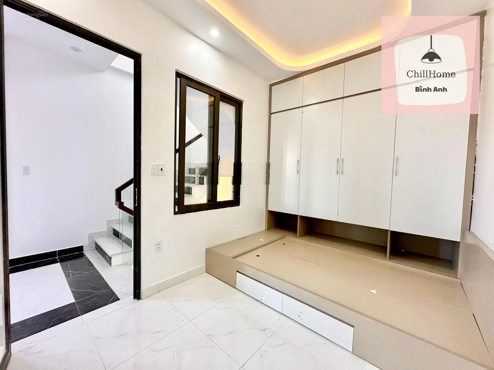 Dãy nhà văn minh cực VIP khu Hồ Sen - Nguyễn Công Trứ. Sân chung 4m. Ngõ nông. 3,8 tỷ