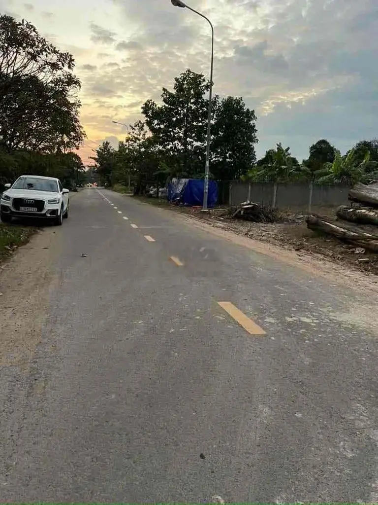 Bán 1500m đất đường Thạnh quý