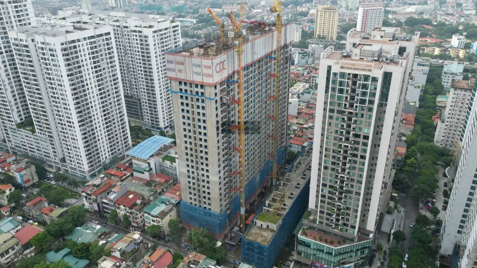 Suất ngoại giao căn 3PN + 1 ( BC Đông Nam ) - DT 97,3m2( 3PN -3VS ) chiết khẩu đến 5%