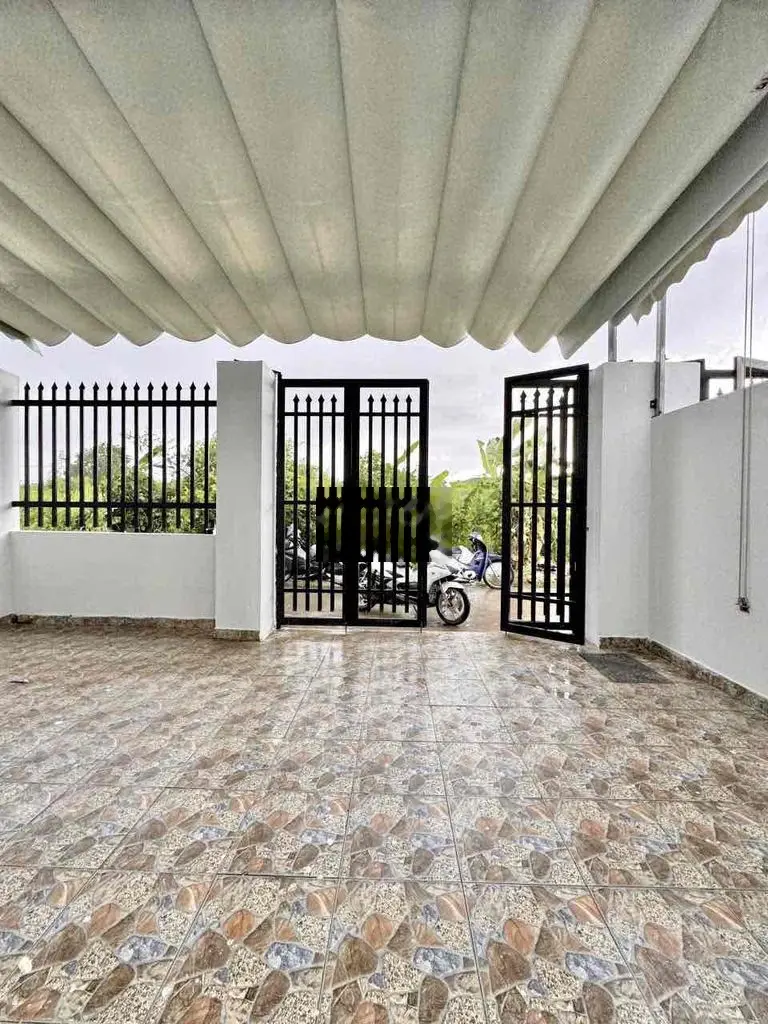 Chủ ngộp ngân hàng bán nhà gác lửng giá chỉ 1tỷ5 cuối Đồng Khởi