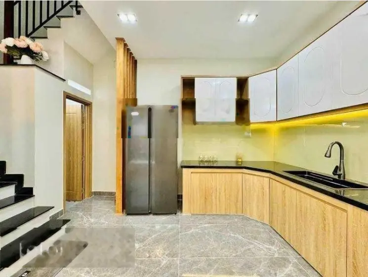 Bán Nhà 3 tầng Phú Nhuận nhà đẹp như Villa, hẻm 6m, oto vào nhà, Phan Đăng Lưu, 41m2