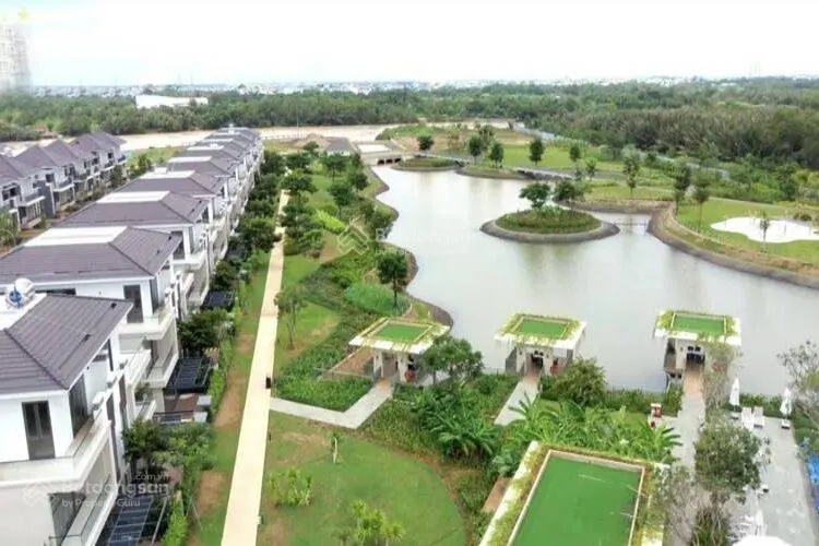 Chính chủ cần bán gấp nguyên căn nhà Phố Lavila, Nhà Bè. 97m2 có 3 lầu. Giá 10.5 tỷ TL thiện chí