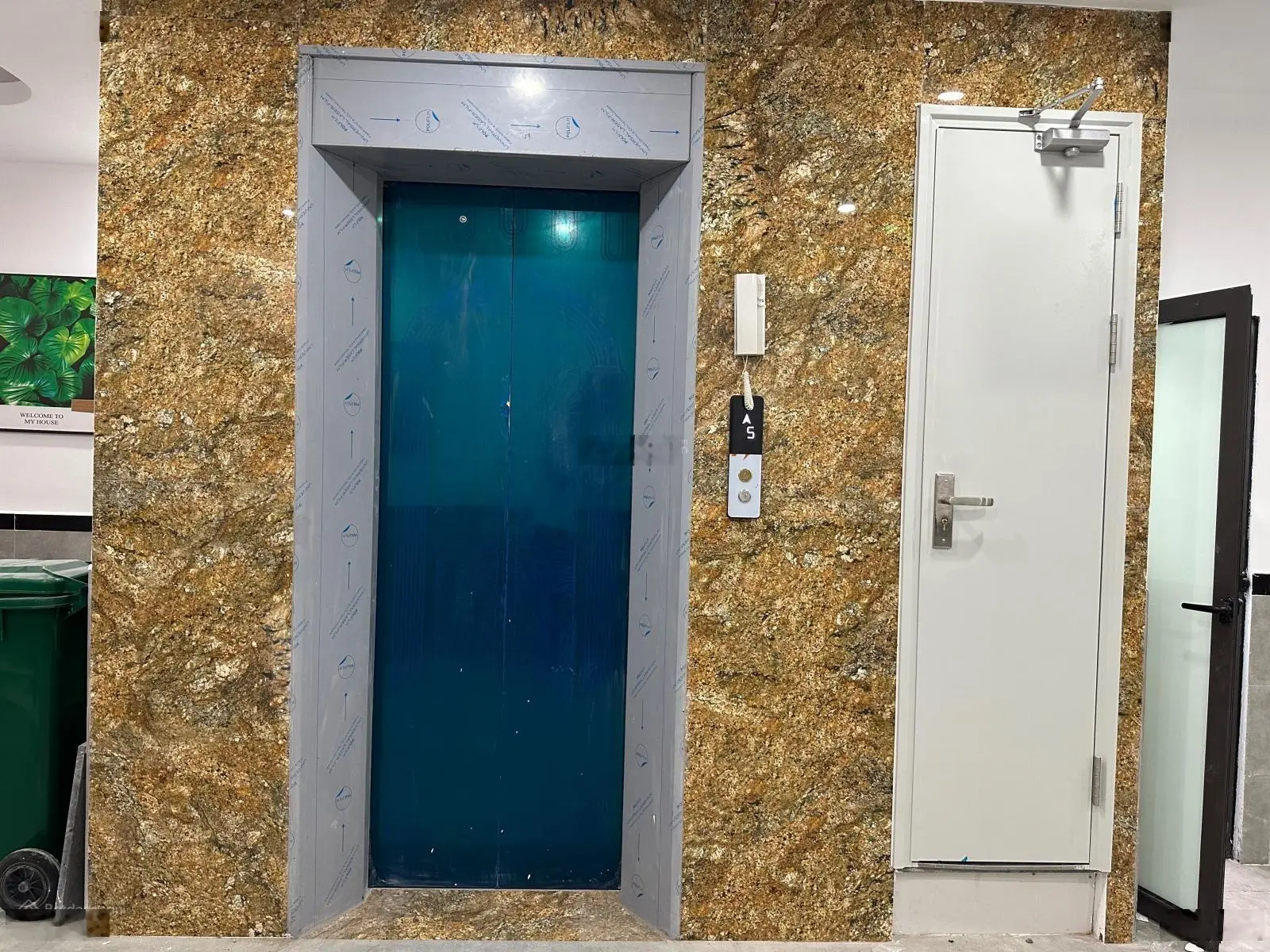 Giá đầu tư - đường Giải Phóng 50m2 x 5 tầng thang máy đủ đồ đẹp thoáng, doanh thu 500 triệu/năm
