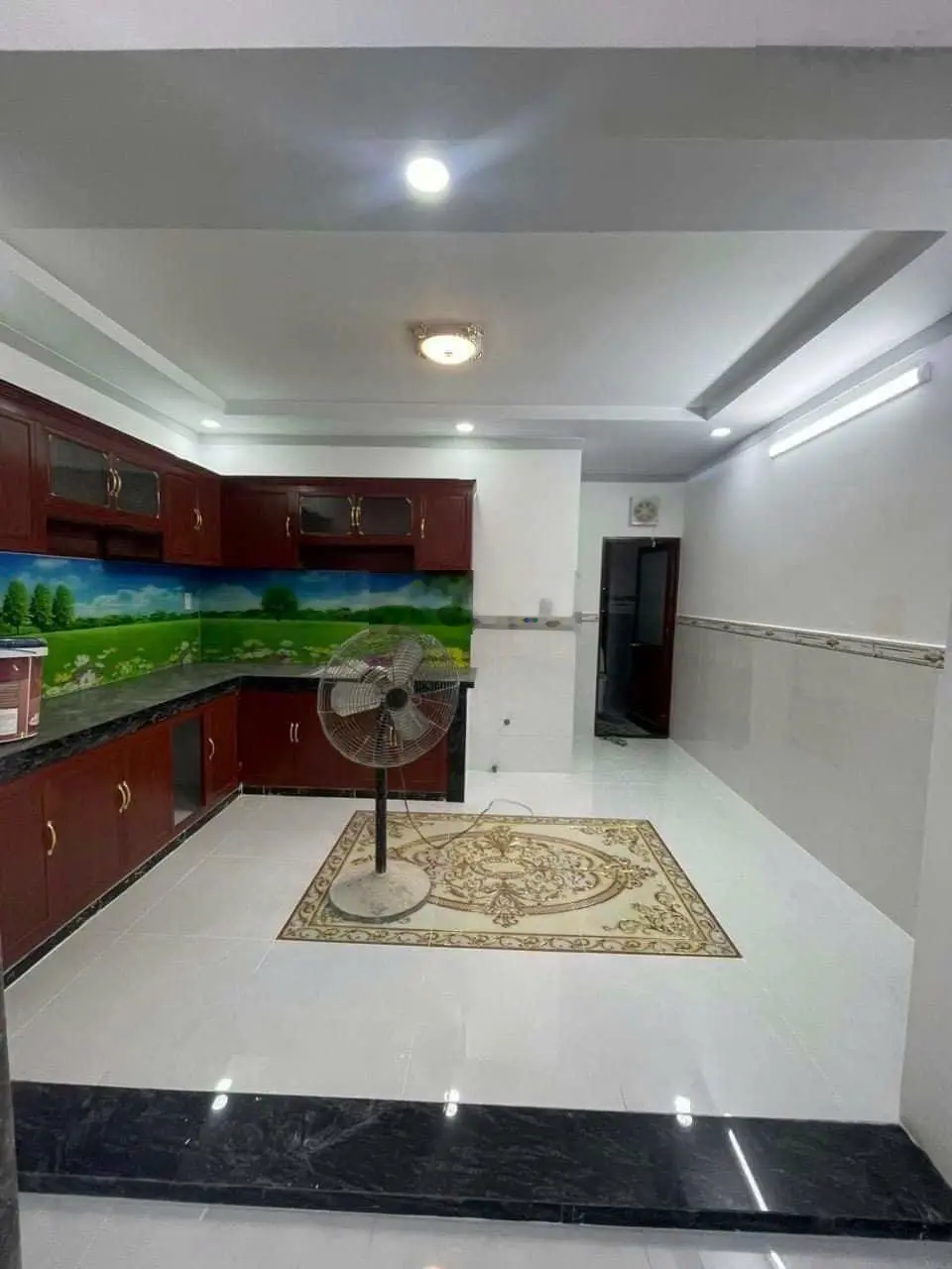 Bán nhà đẹp sổ chung mới hoàn thiện ngay ngã ba Ông Xã - TP Dĩ An - Bình Dương. DT: 50m2