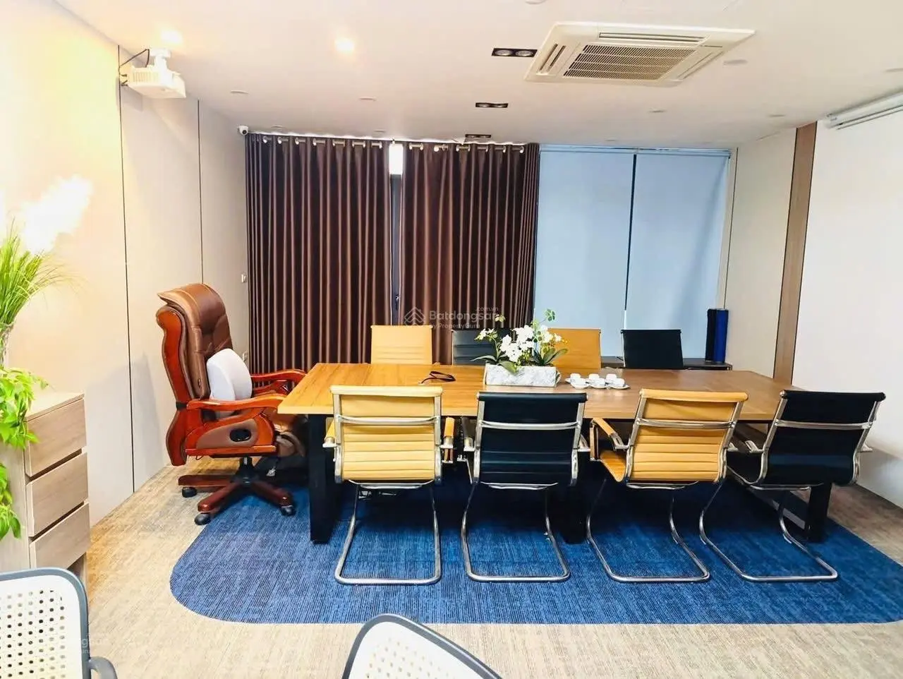 Bán building phan kế bính, 53m2,9t,mt 5.3m, vỉa hè, kinh doanh đa dạng, dòng tiền 840tr/năm.