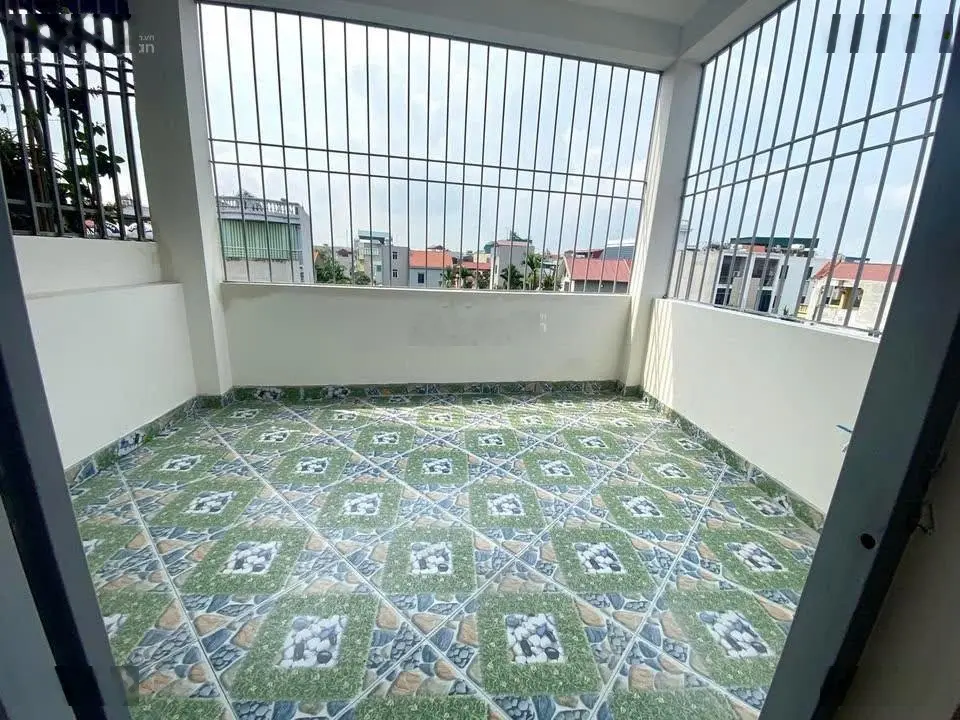 Chỉ 3,6 tỷ có nhà 5t full nội thất. Ngay trục chính ô tô tránh sát kđt Đô Nghĩa. Gần ngay Dương Nội