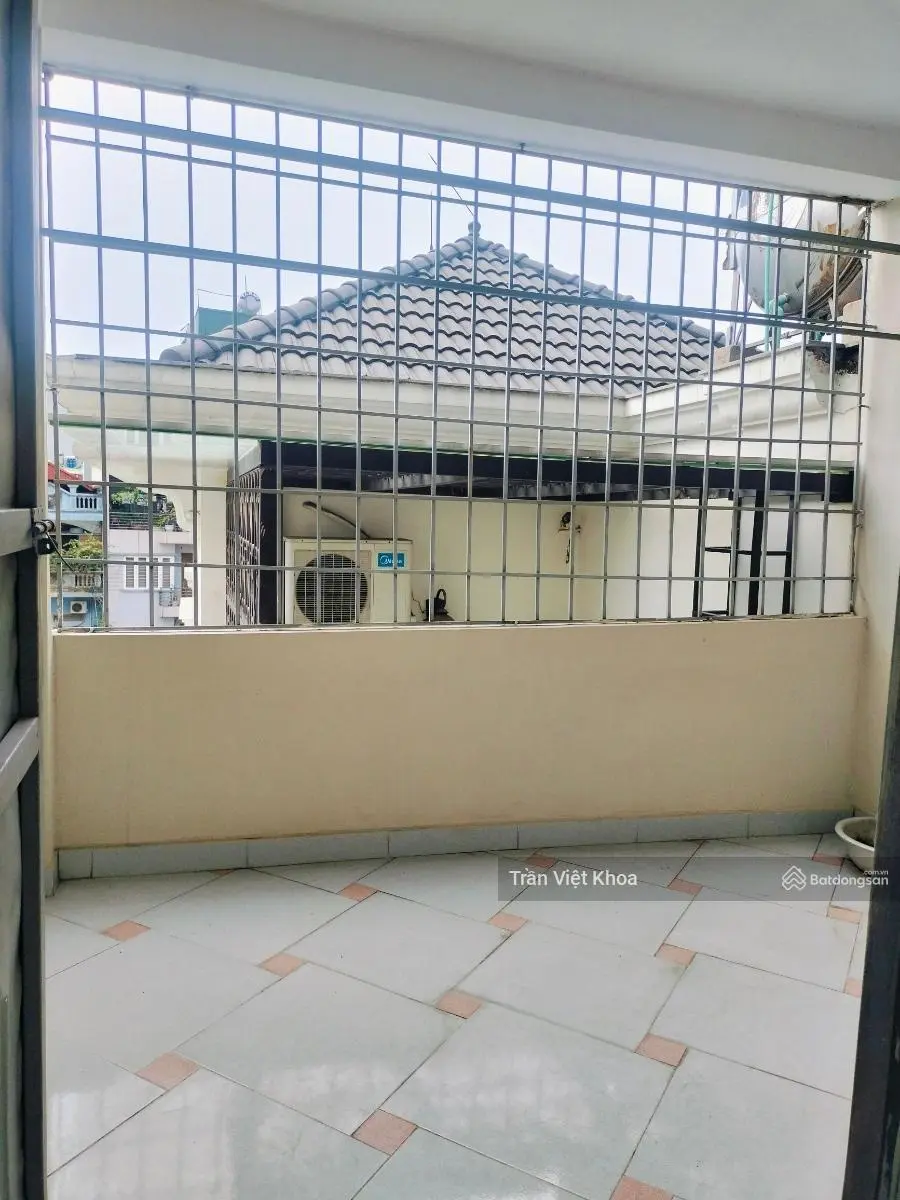 Bán nhà đẹp 35m - Phố Yên Phúc, Văn Quán - 5.9 tỷ - Ô tô tránh 20m
