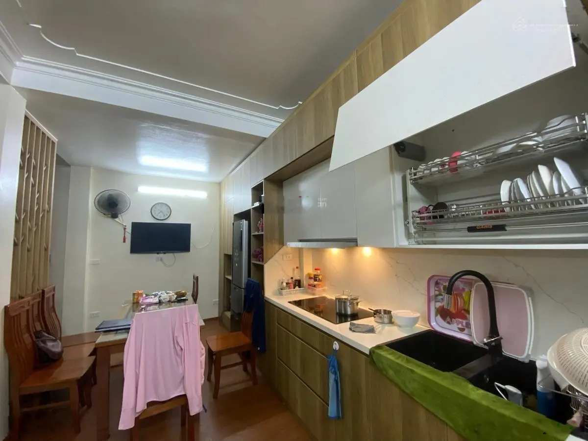 Bán Gấp nhà siêu hiếm Phùng Chí Kiên cầu giấy 45m2 x 4 tầng mặt tiền 7m phân lô ô tô đỗ cửa