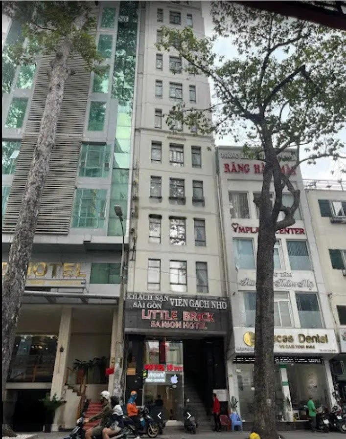 Khách sạn 18 Bùi Thị Xuân, Bến Thành, Q1. DT: 5,33x21m, hầm 12 tầng 43p dòng tiền 5 tỷ/năm 70 tỷ