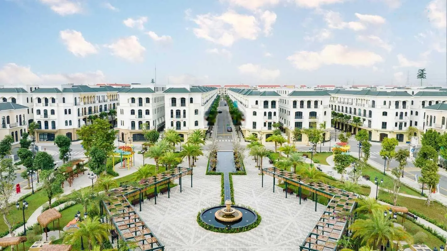 Duy nhất căn Chà Là rẻ nhất thị trường xây dựng 190,6 m2 - 4 tầng 1 tum tại Vinhomes Ocean Park 2