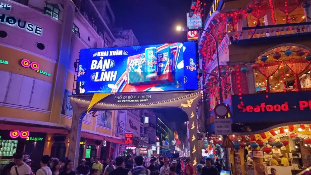 Bán Mặt Tiền 1 Bùi Viện, Quận 1, 6 tầng 12 phòng 54m2 giá 42 tỷ