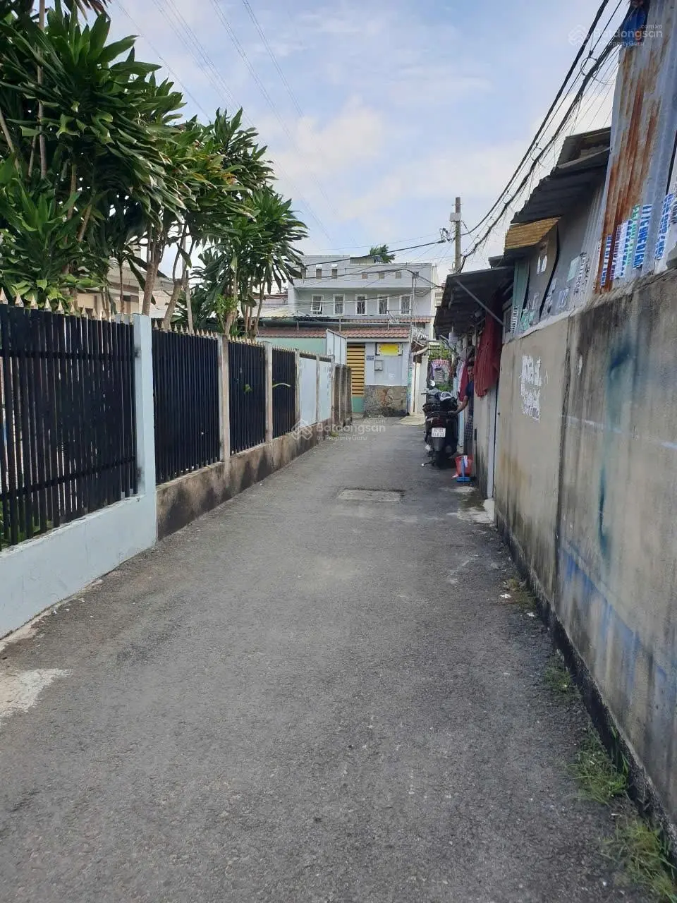 Đất thổ cư DT: 9 x 18m gần ngã 4 Bà Điểm, Đường Phan Văn Hớn