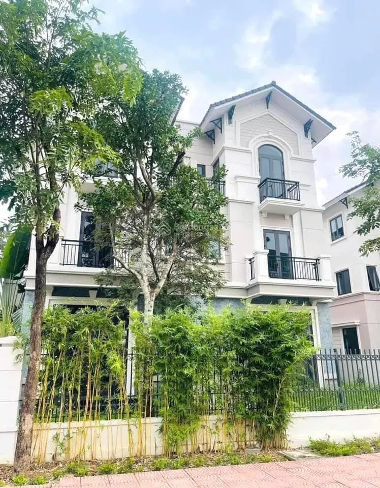 Bán biệt thự bên sông Centa City (135m2). Đẹp như trong phim Hàn