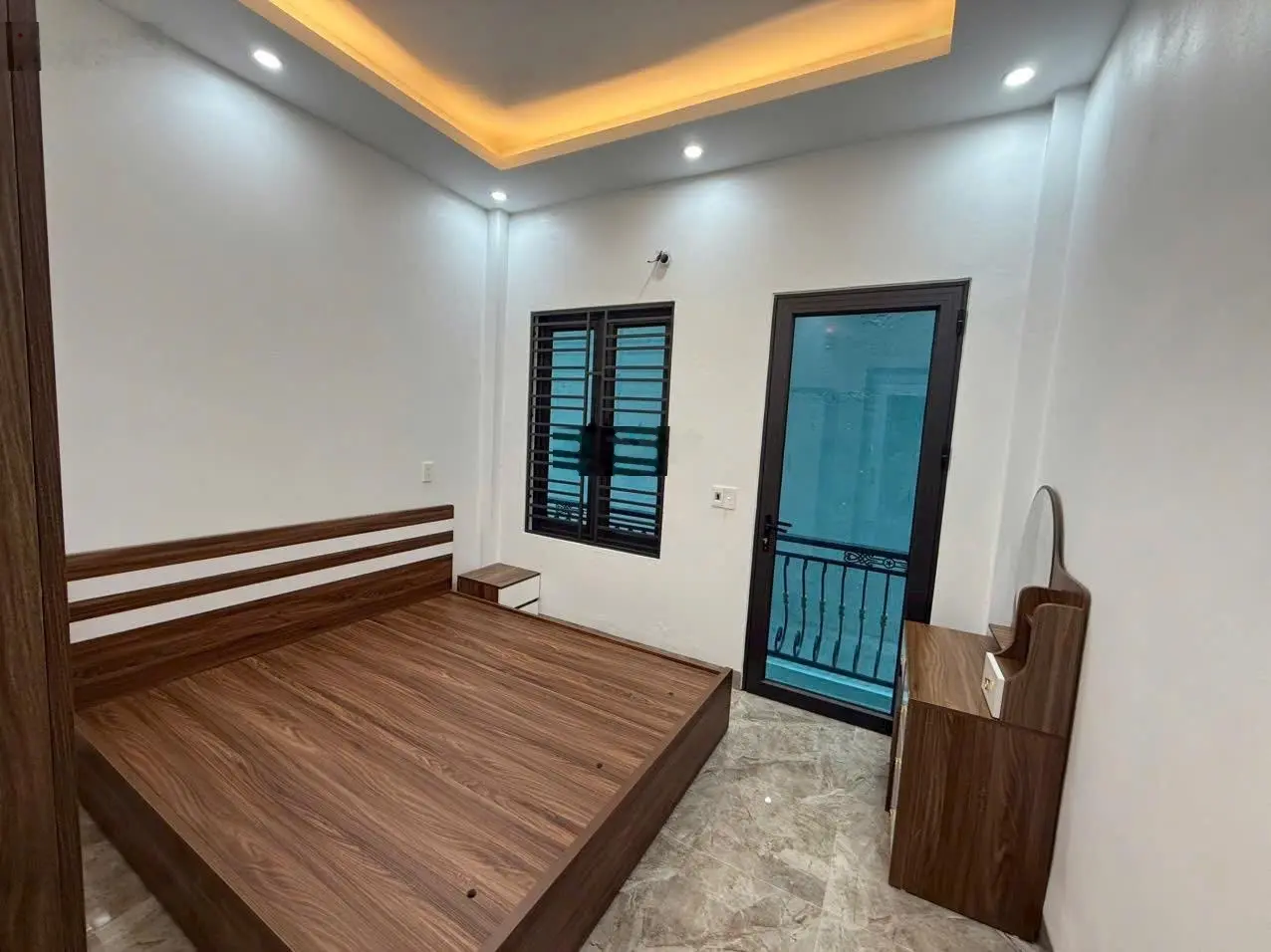 Bán Căn Nhà Mới Ngõ Phố Nguyễn Lương Bằng