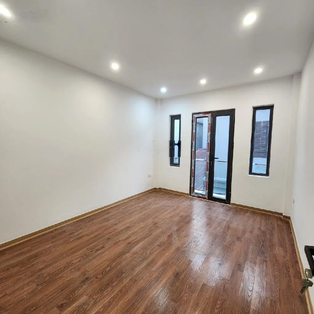 Nhà đẹp ngọc thụy, dân tự xây, ngõ ô tô thông, kinh doanh nhỏ