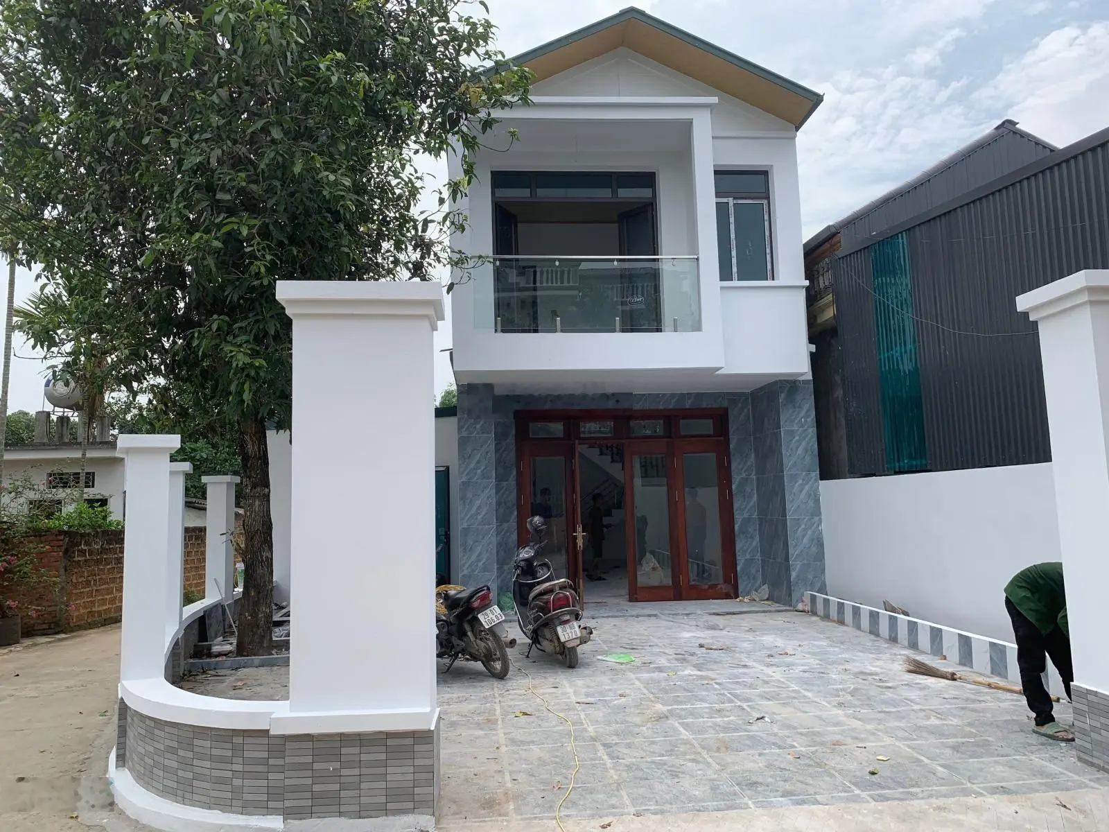 Bán nhà Bình Yên, Thạch Thất, Hà Nội. Diện tích 140m2, có nhà sẵn ô tô vào tận sân đẹp như ảnh