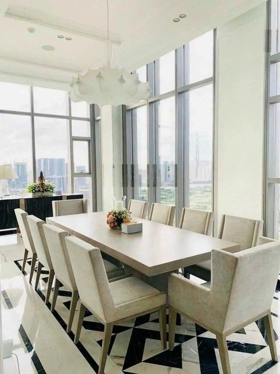 Cập nhật các căn hộ đặc biệt, siêu hiếm 4 PN - duplex-penthouse đang bán. LH: 0708 899 *** Hoàng Phú