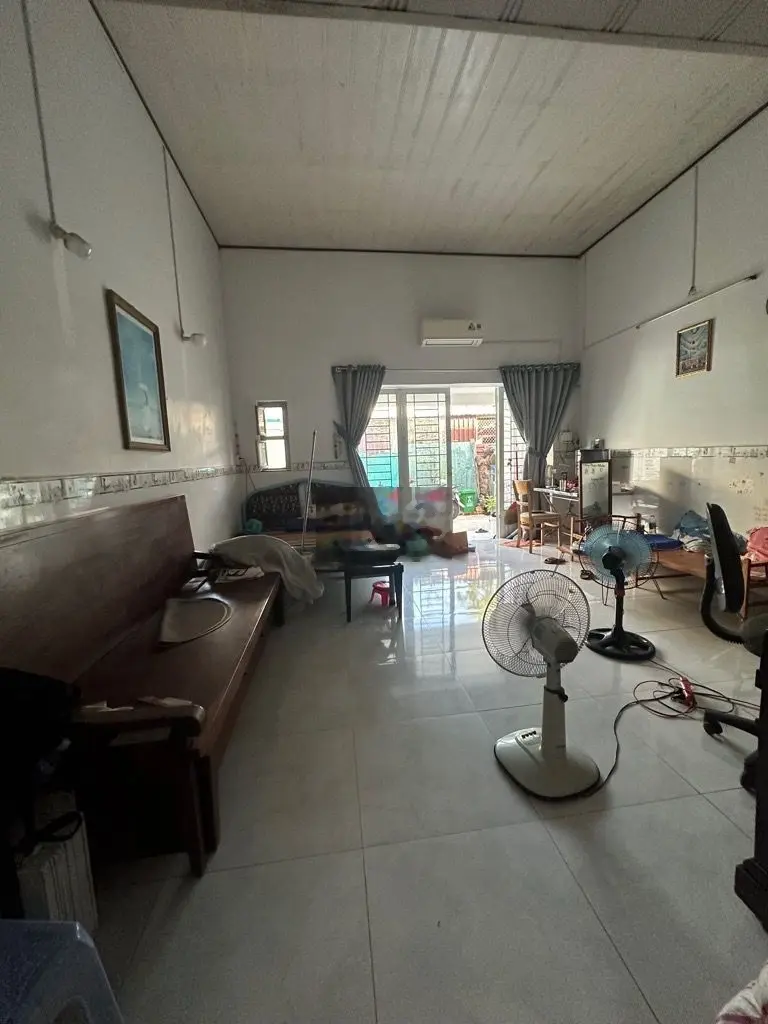 CHỈ 4,6 TỶ- 4 TẦNG- 40M2- CÁCH CẦU CHỮ Y 300M