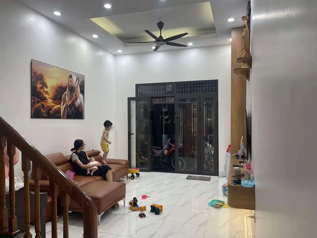 (thật)hồ tùng mậu, dân mới xây, ngõ 3m, gần ga tầu điện, 51m2, 4 tầng