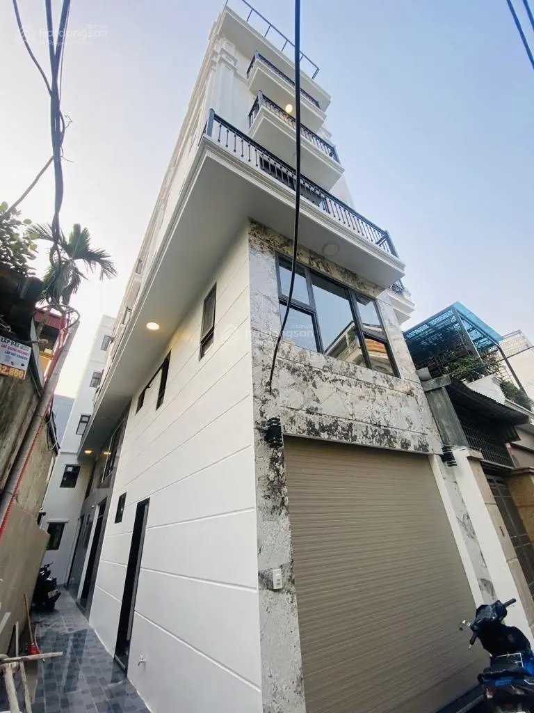 - Bát Khối Thông eon Long Biên - 6 Tầng thang máy, ở kinh doanh 24/7 42m MT 4,4m- ô tô tránh