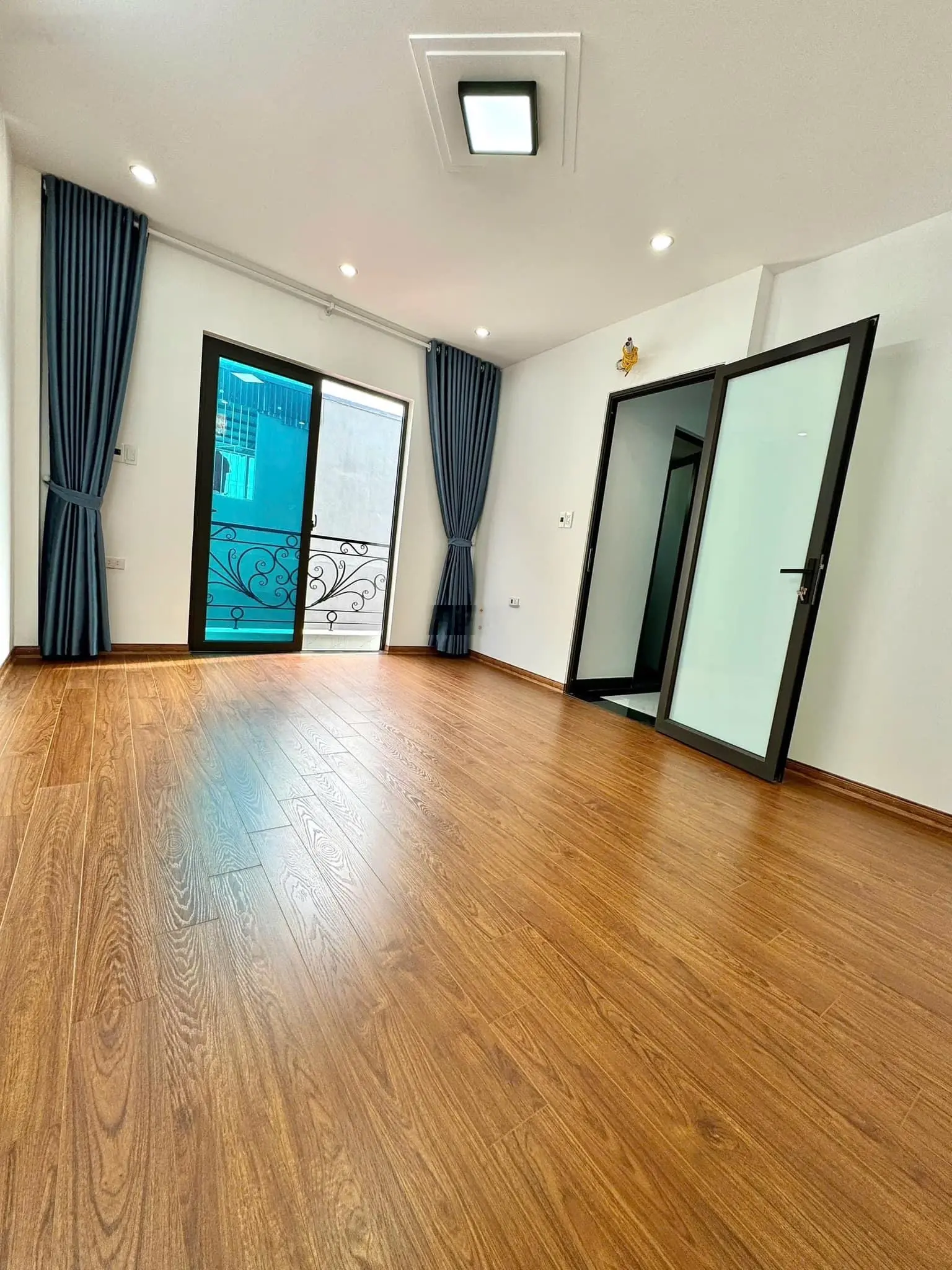 Nhà Đào Cam Mộc ô tô vào nhà, kinh doanh, 48m2x3T, 4.6 tỷ 0976 285 ***