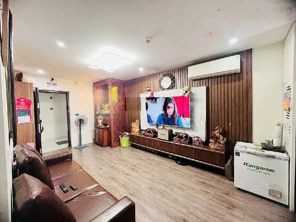 Chính chủ bán chung cư Helios, vị trí đắc địa khi mở đường Tam Trinh, full nội thất, có slot oto
