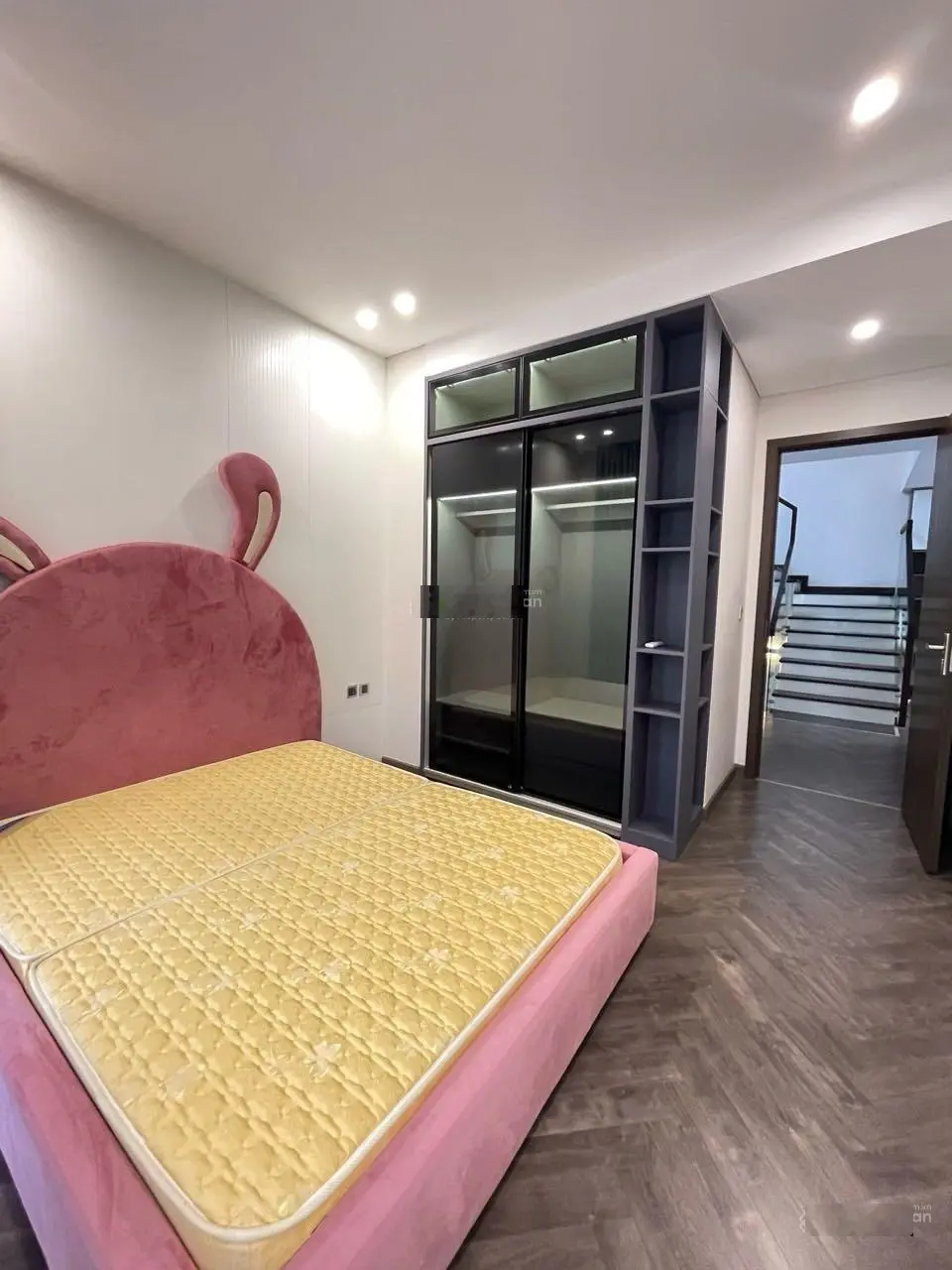 Bán căn góc view vườn hoa khu Sao Biển hoàn thiện full đồ, Vinhomes Ocean Park, 0963 892 ***