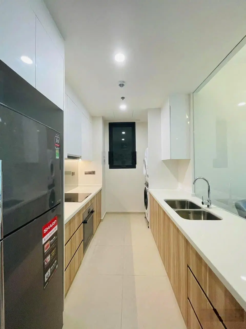 Bán 1 phòng ngủ Q2 Thảo Điền 5.5 tỷ all in full nội thất, đã có sổ và sẵn hợp đồng thuê
