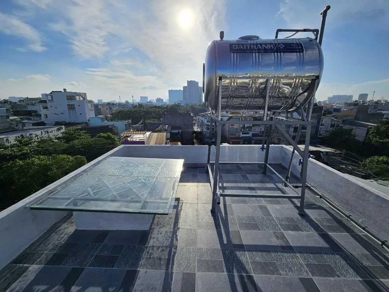 Hẻm kinh doanh ôtô đậu cửa 60m2 ngang 4,2m vuông vức đúc BTCT Phú Thuận nhỉnh 7 tỷ tl