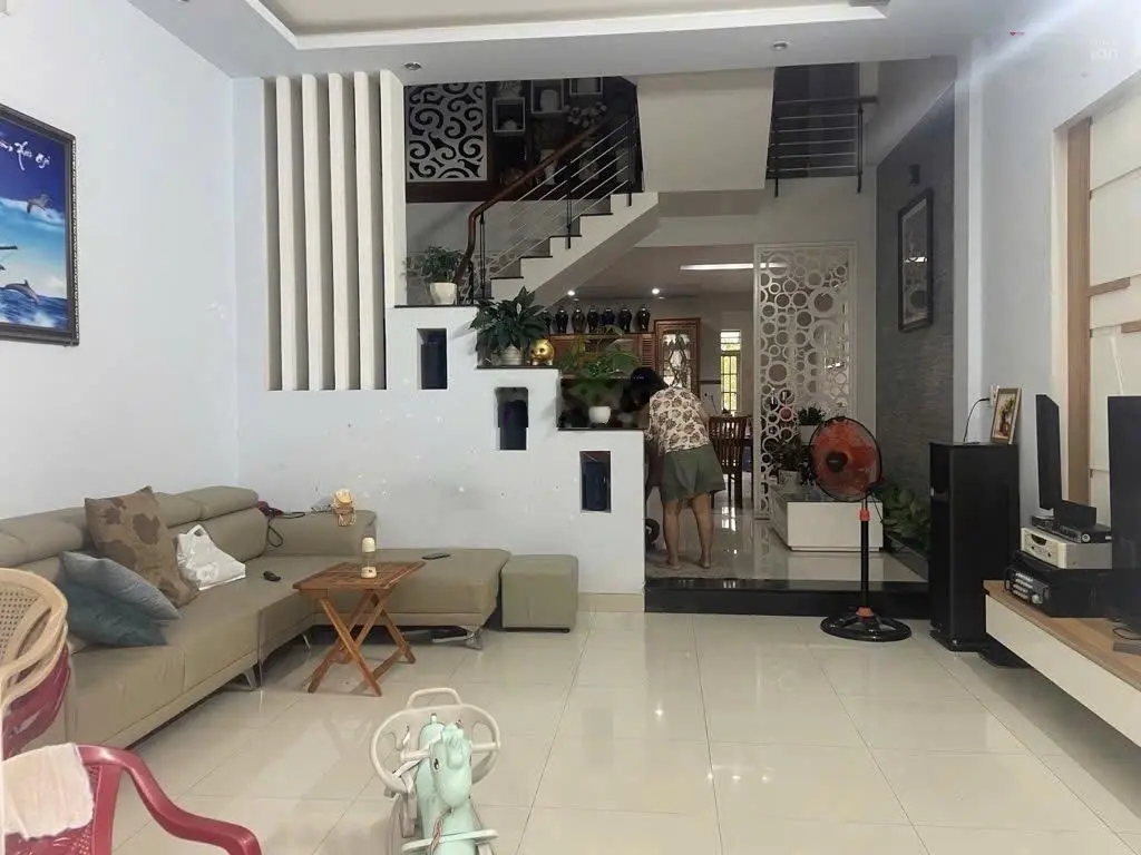 Nhà 3 tầng chính chủ đang ở - đường lâm quang thự tt hoà minh quận liên chiểu - 5.65 tỷ