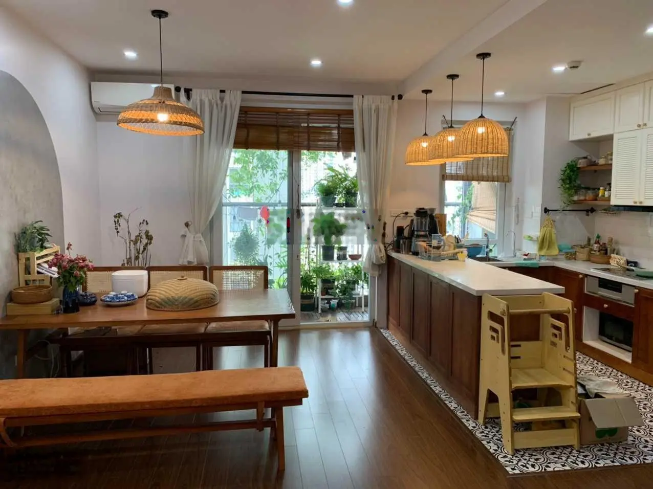 Chính chủ bán căn 96.56m2 3PN 2WC tầng trung + full NT giá 7.5 tỷ chung cư 90 Nguyễn Tuân