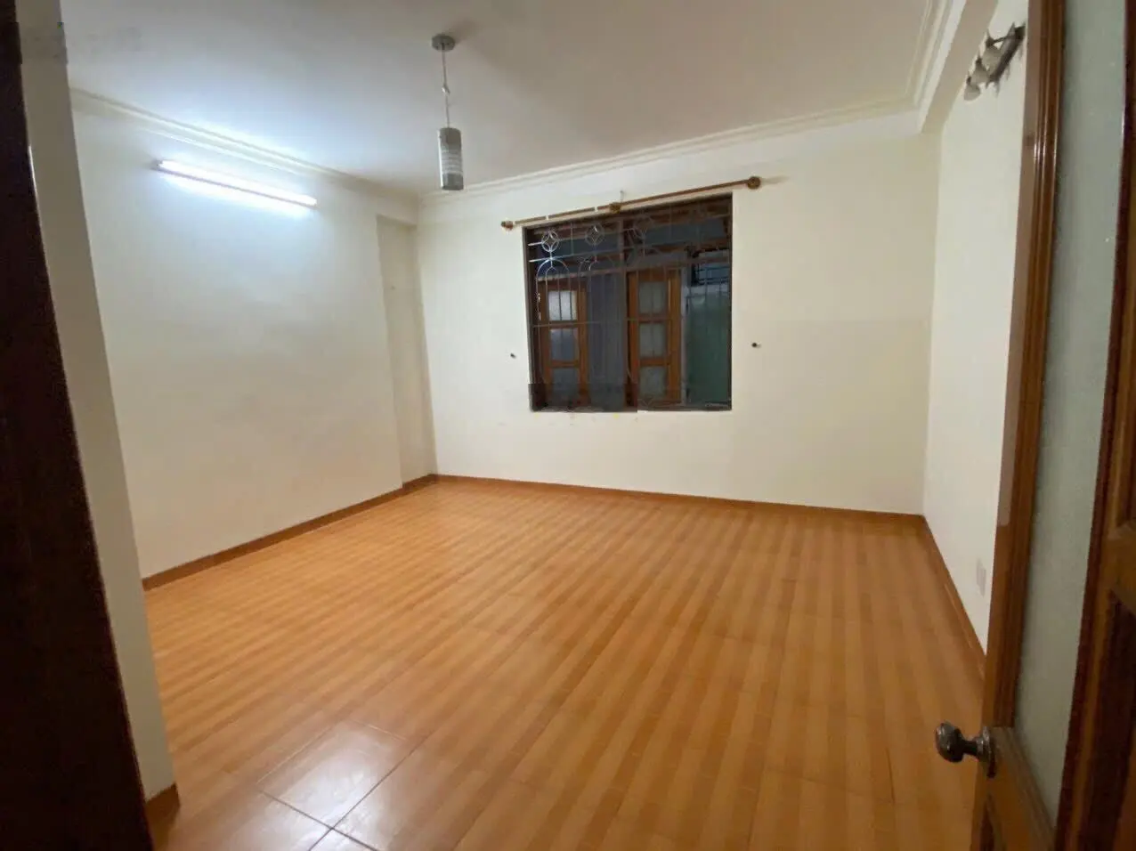 Bán nhà 3 tầng MT đường 7.5m Mỹ An 17, ngay sát Chương Dương, cạnh Sông Hàn, nhà mới vị trí đẹp