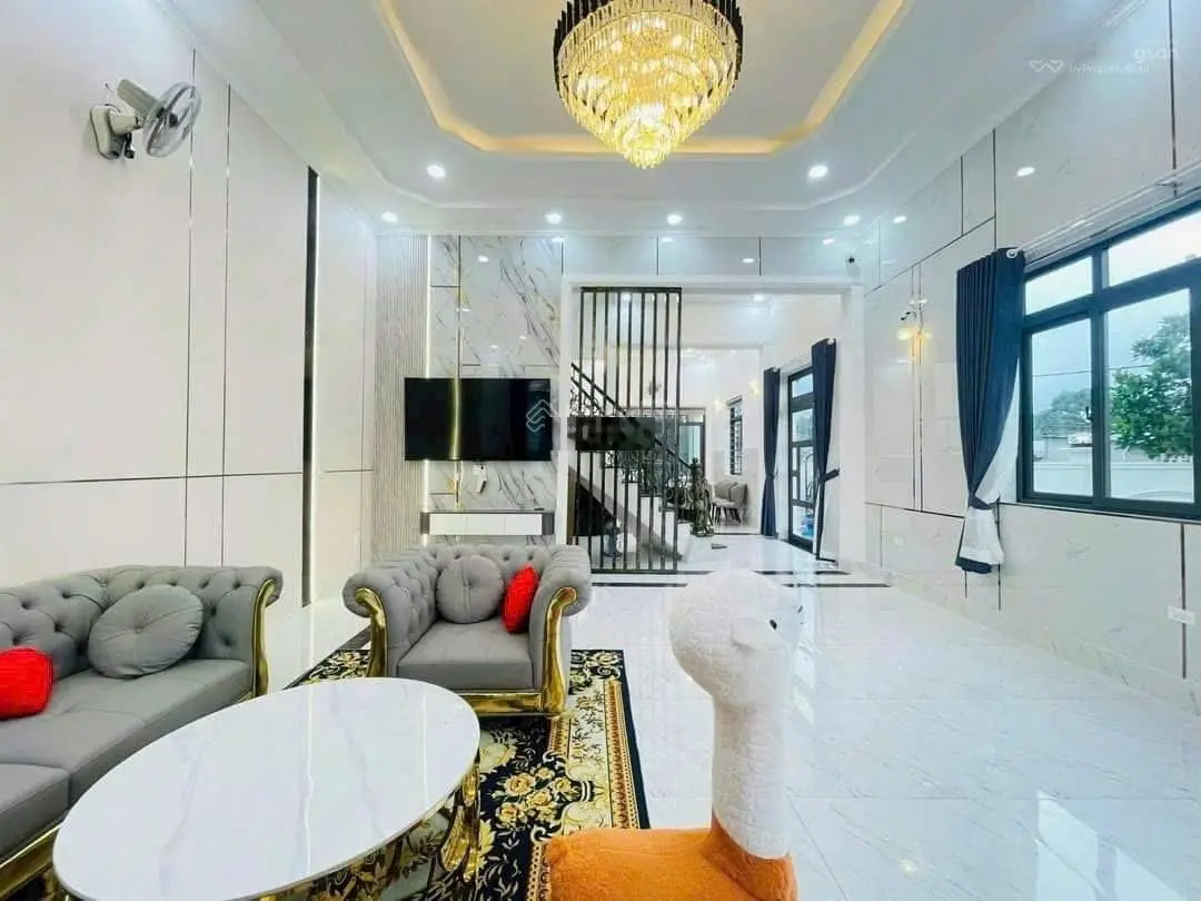 Nhà Quận 7, 2 tầng, 70m2, Huỳnh Tấn Phát, 5 tỷ nhỉnh
