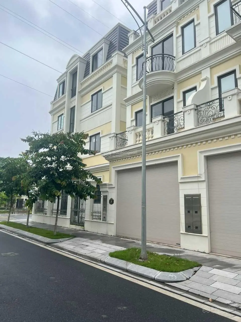 Duy nhất 1 căn liền kề có hầm chào bán