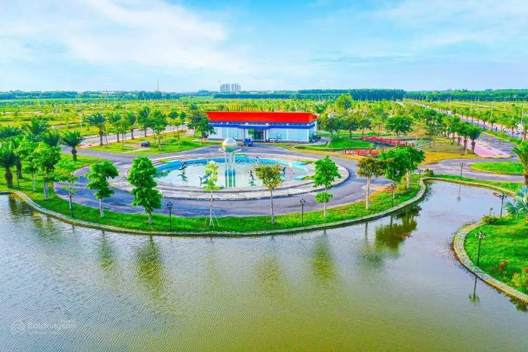 Ngộp lô đất 5x20m (100m2) đường 13m full thổ xã Phú Hội Nhơn Trạch ĐN giá bán 800tr xíu