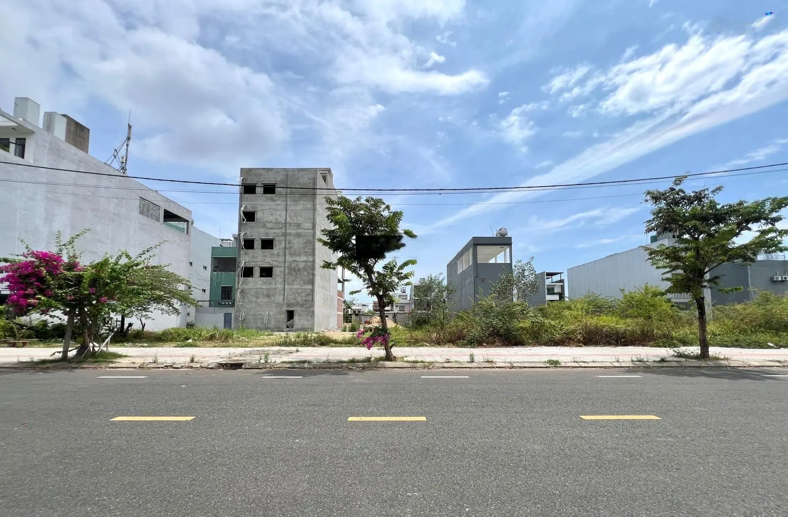 Chào bán 04 lô liền kề đường 10m5 Lê Sỹ - Ngay DA trọng điểm khu Hoà Xuân
