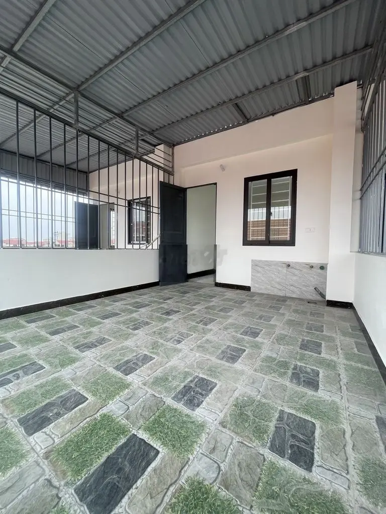 NHÀ 3,5TX40M2 ĐƯỜNG ĐÔNG LA 10 PHÚT KĐT ĐÔ NGHĨA GIÁ 2,05 TỶ