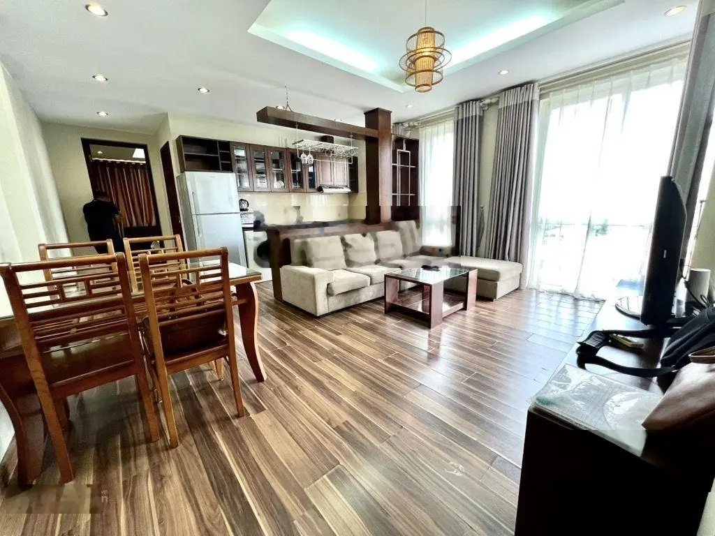 Nhà đẹp lô góc Đặng Thai Mai, ô tô tránh, 66m 6 tầng thang máy, 28.5 tỷ