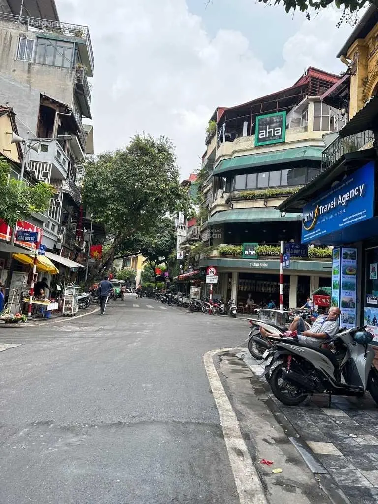 BÁN NHÀ MẶT PHỐ P.NGỌC KHÁNH, LÔ GÓC CỔNG VTV KINH DOANH SẦM UẤT, 46,3M2, GIÁ 22 TỶ.
